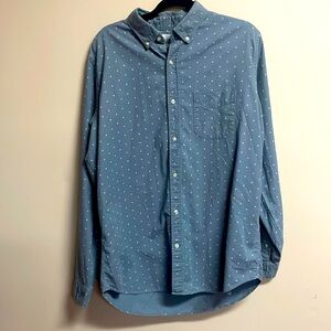 Gap Gray Button Down Shirt with White Accents Size Large Tall